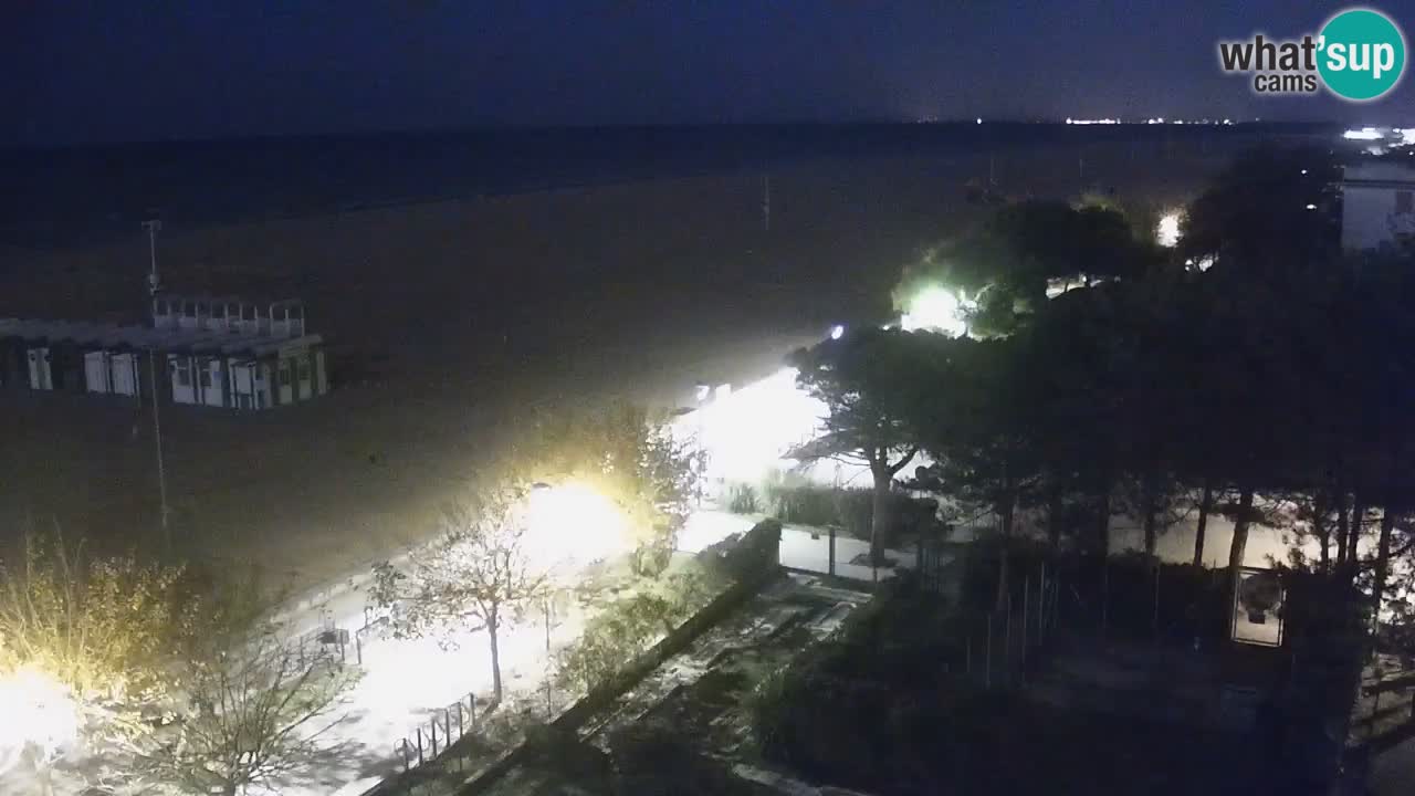 Spletna kamera Bibione plaža – pogled iz Ashanti ApartHotela