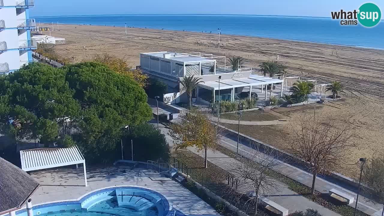Web kamera Bibione plaža – pogled sa Ashanti ApartHotela