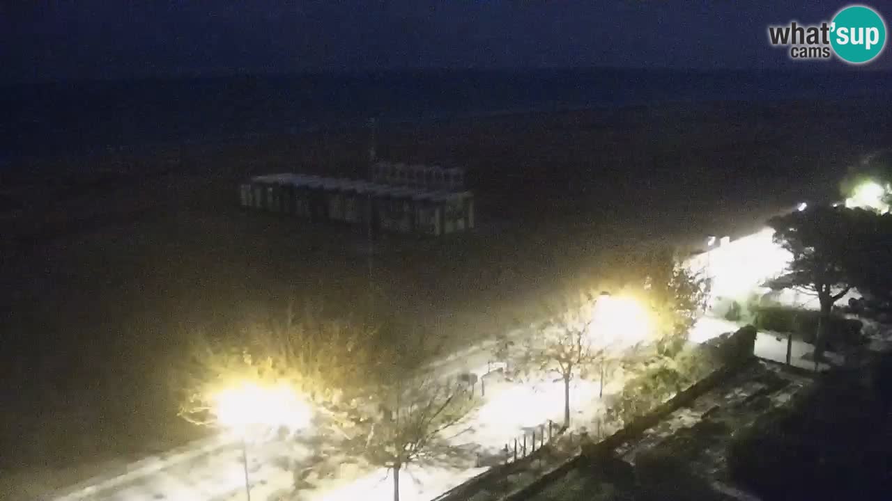 Spletna kamera Bibione plaža – pogled iz Ashanti ApartHotela