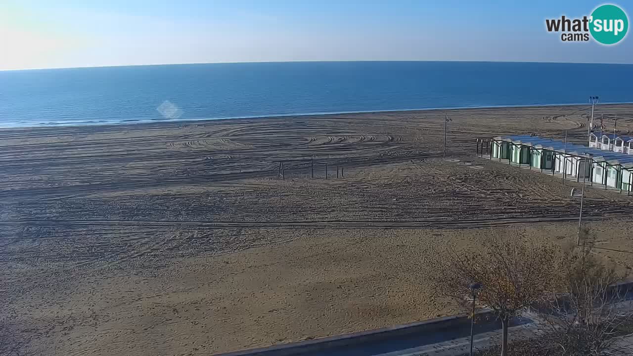 Spletna kamera Bibione plaža – pogled iz Ashanti ApartHotela