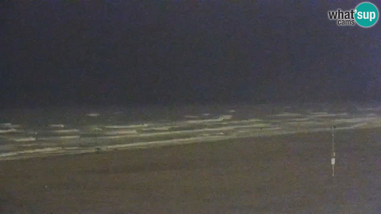 Spletna kamera Bibione plaža – pogled iz Ashanti ApartHotela