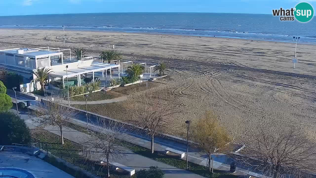 Spletna kamera Bibione plaža – pogled iz Ashanti ApartHotela