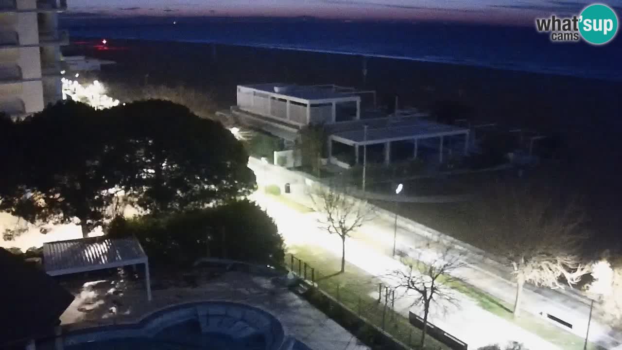 Web kamera Bibione plaža – pogled sa Ashanti ApartHotela