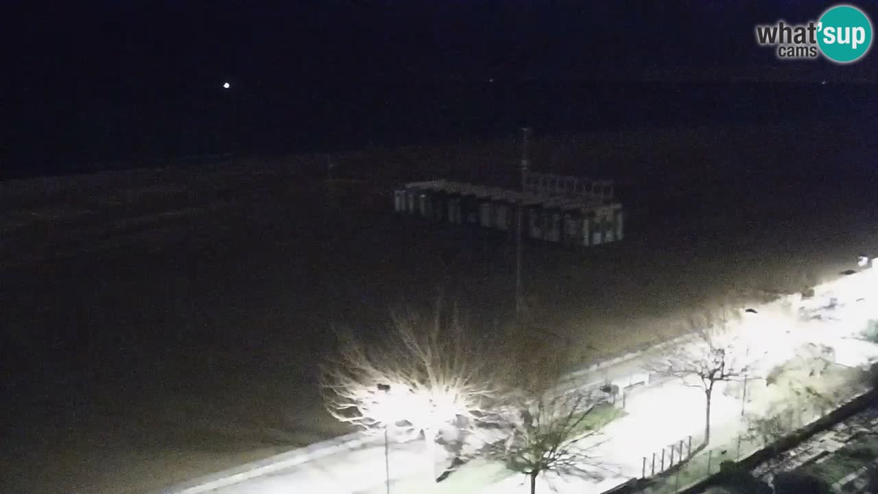 Spletna kamera Bibione plaža – pogled iz Ashanti ApartHotela