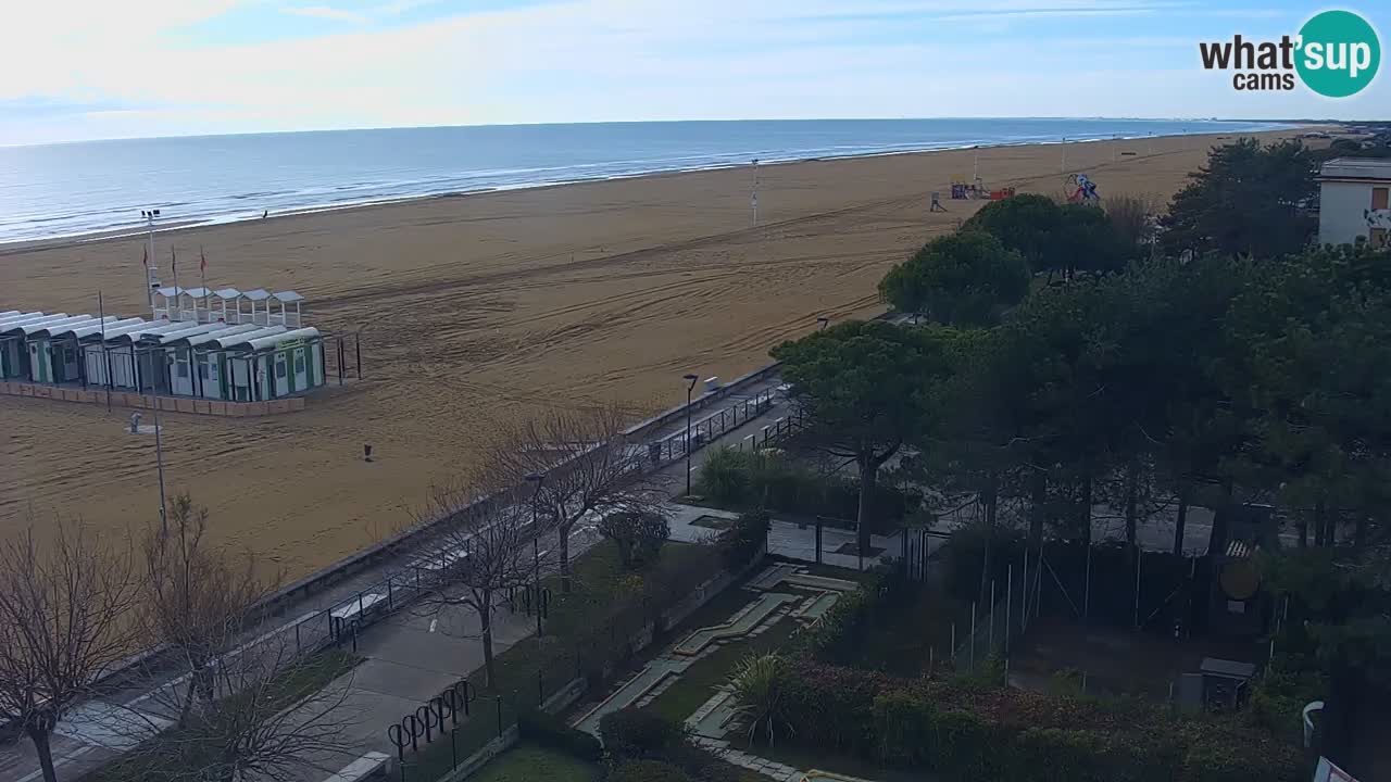 Spletna kamera Bibione plaža – pogled iz Ashanti ApartHotela