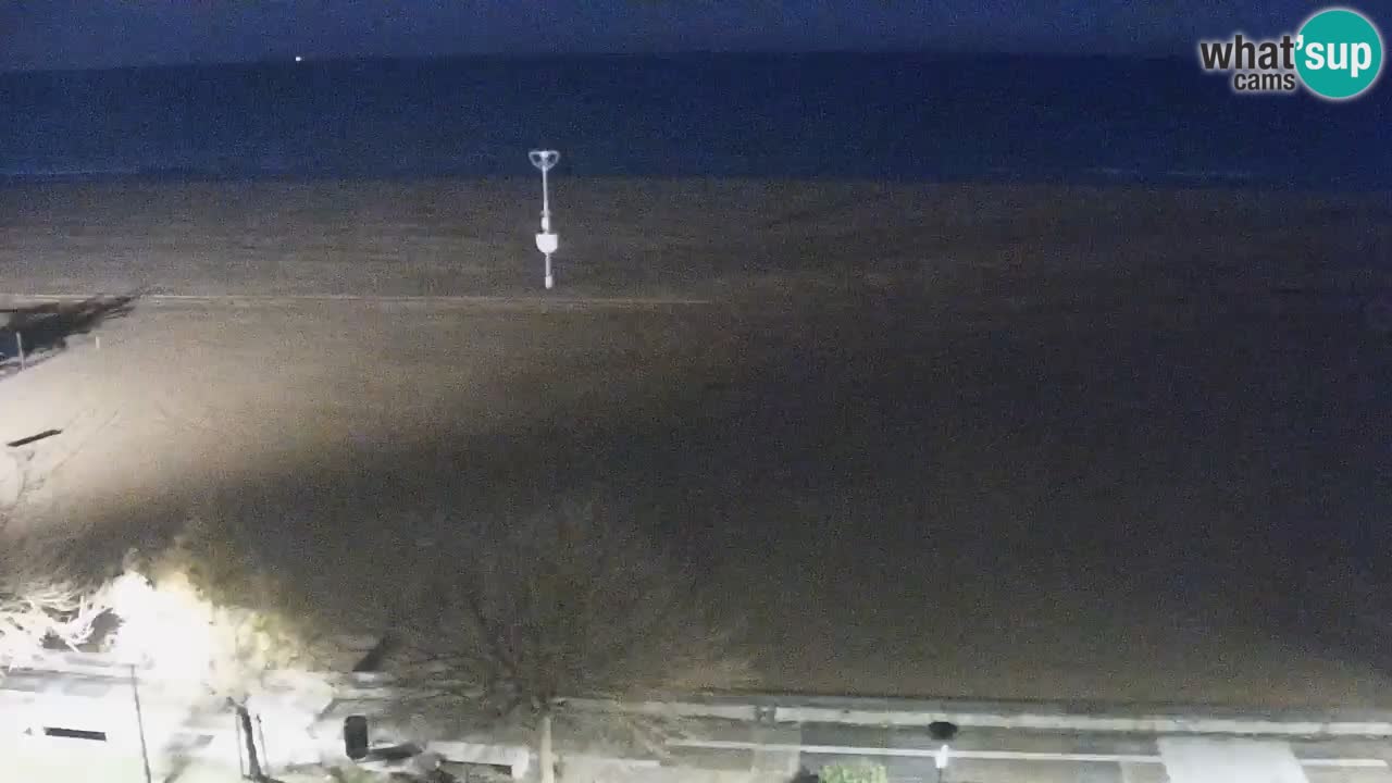 Spletna kamera Bibione plaža – pogled iz Ashanti ApartHotela