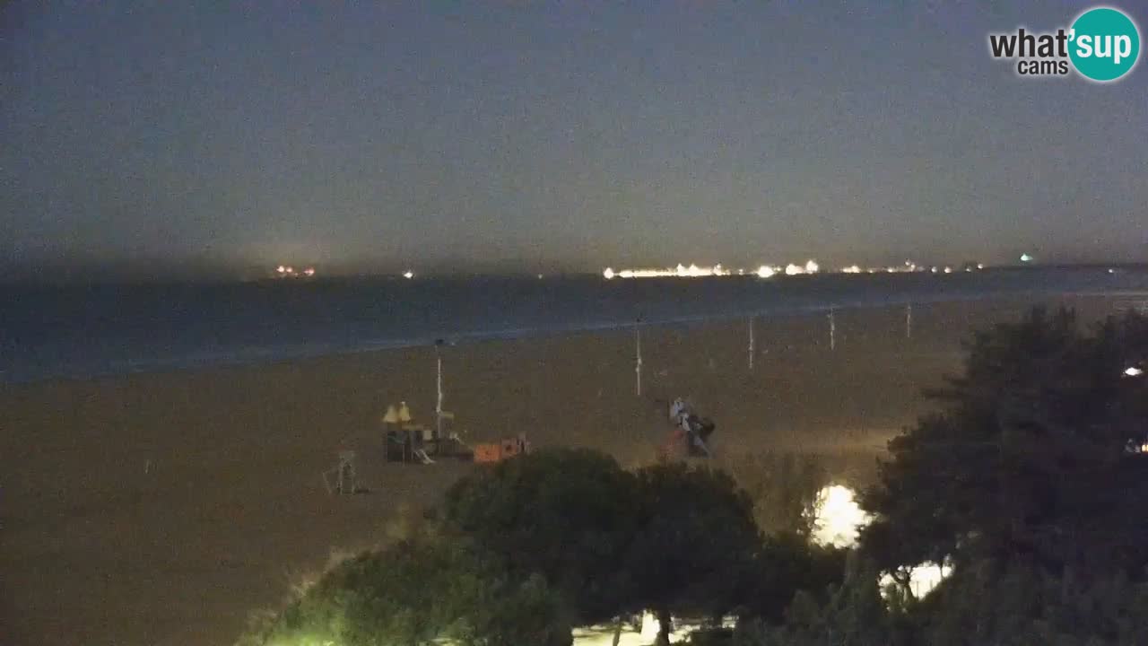 Spletna kamera Bibione plaža – pogled iz Ashanti ApartHotela