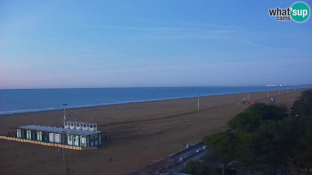 Web kamera Bibione plaža – pogled sa Ashanti ApartHotela