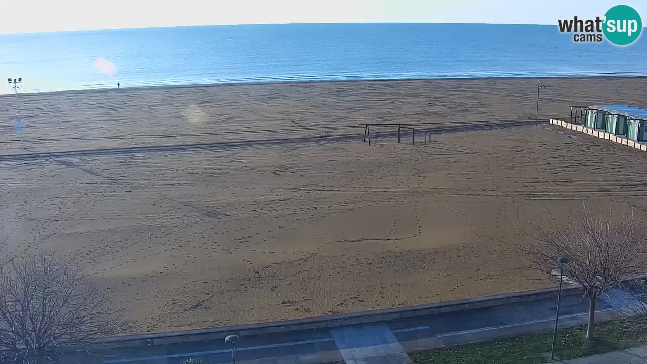 Spletna kamera Bibione plaža – pogled iz Ashanti ApartHotela