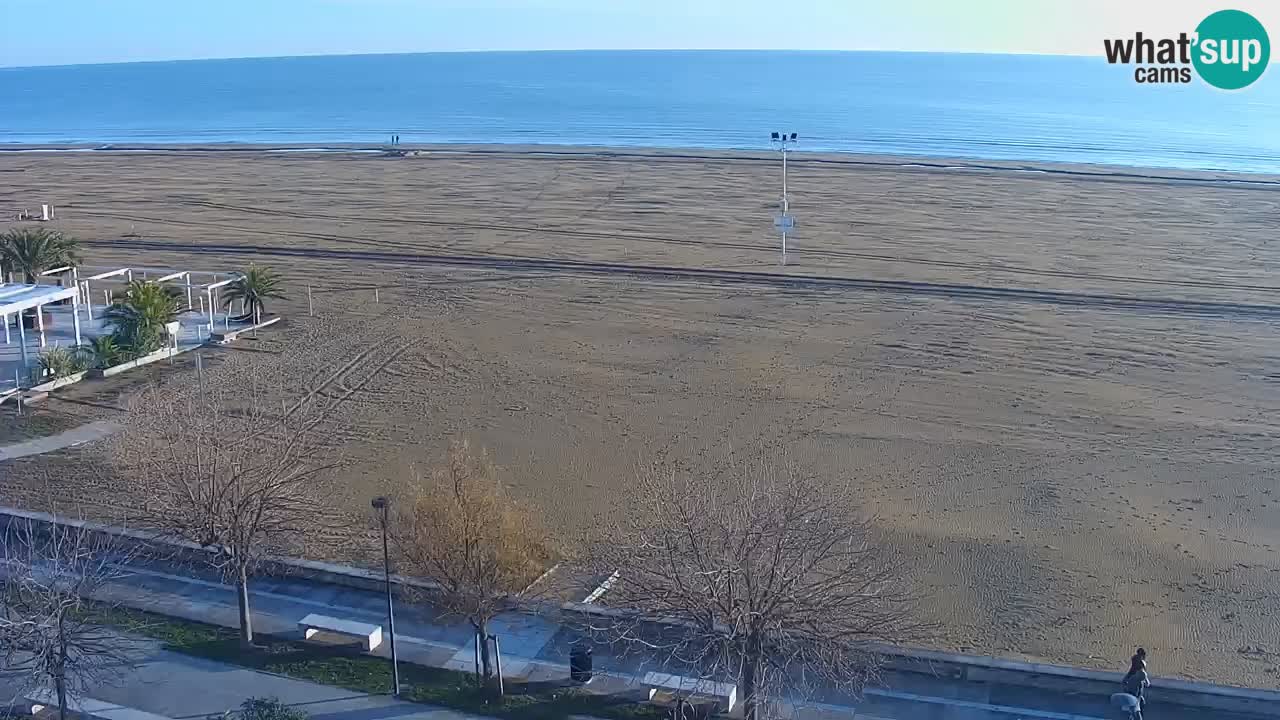 Spletna kamera Bibione plaža – pogled iz Ashanti ApartHotela