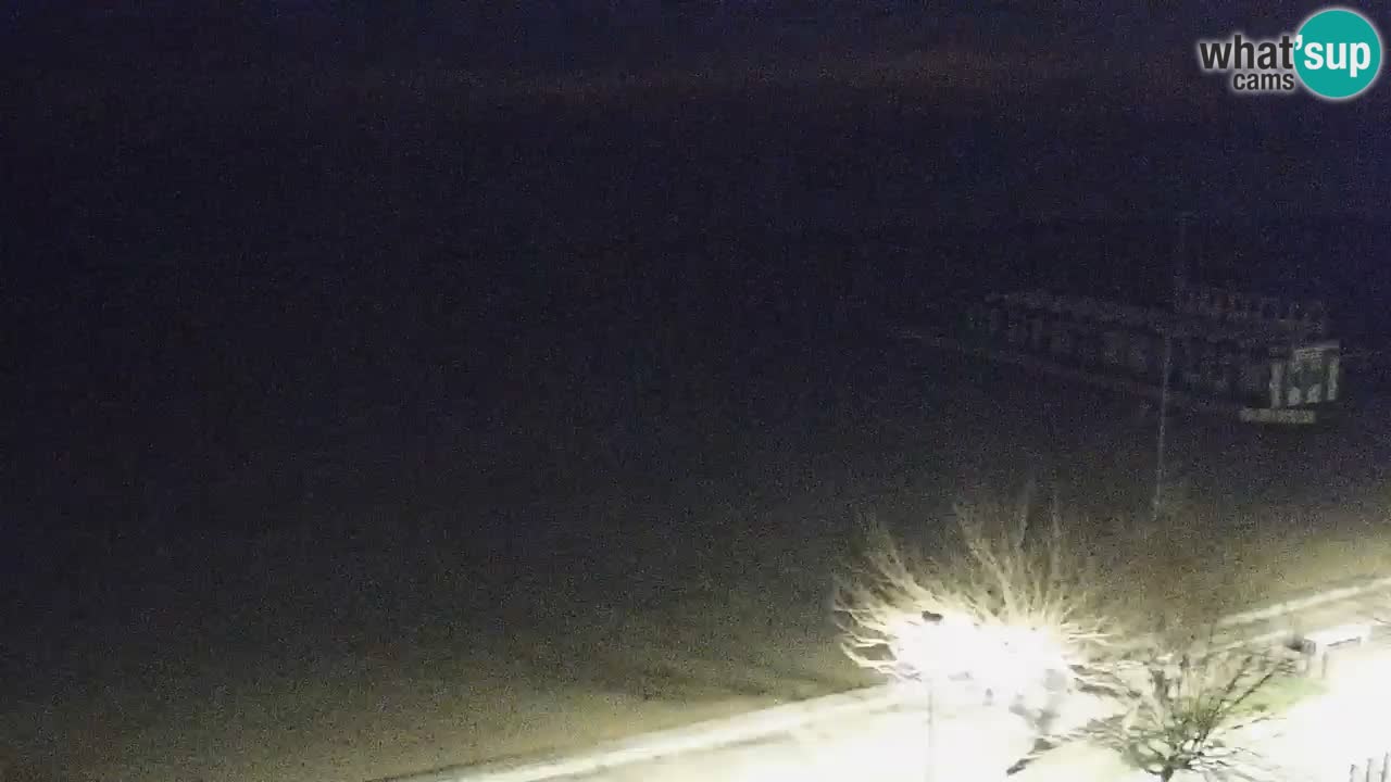 Spletna kamera Bibione plaža – pogled iz Ashanti ApartHotela