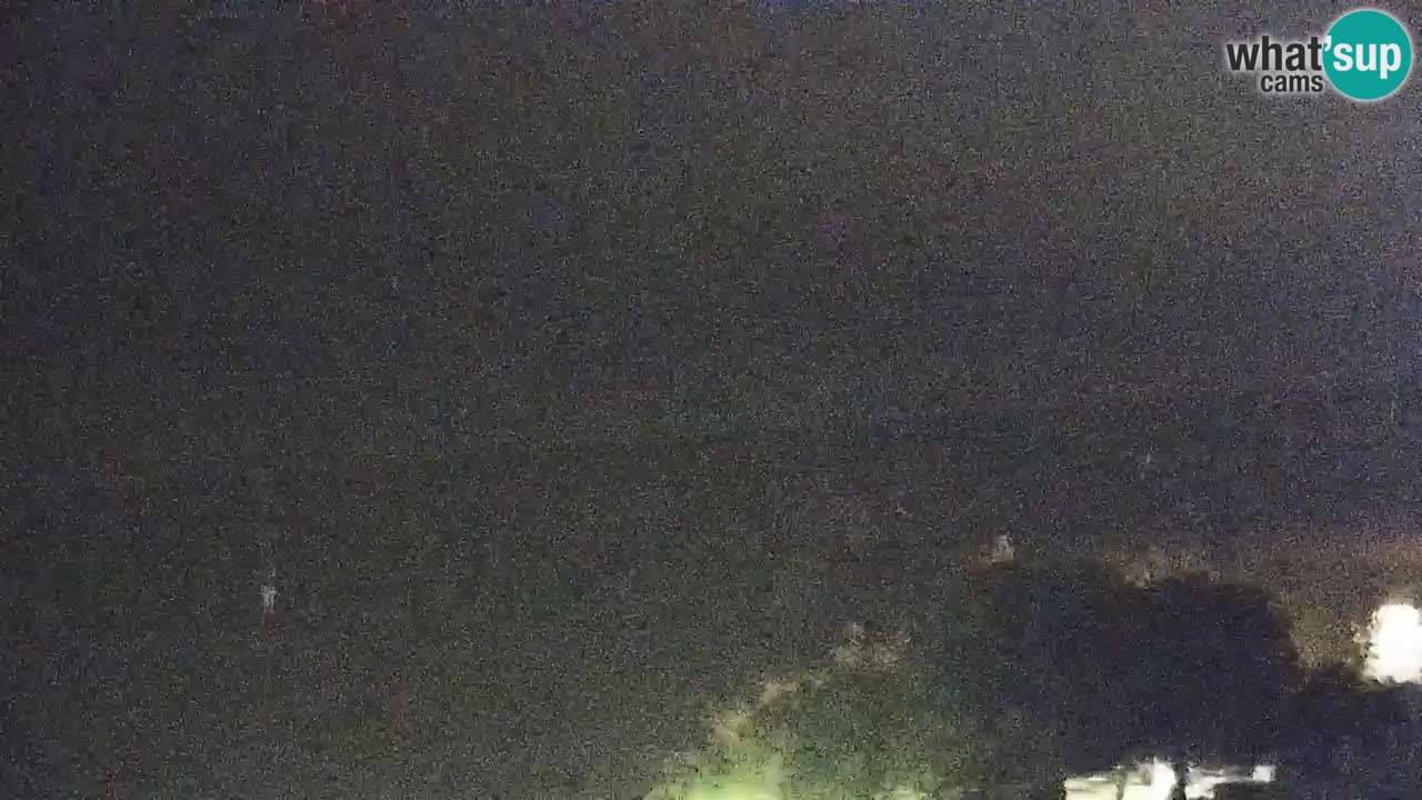 Spletna kamera Bibione plaža – pogled iz Ashanti ApartHotela