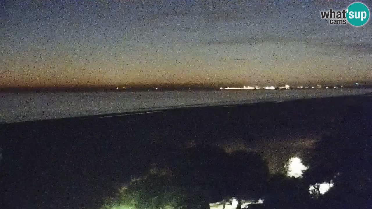 Spletna kamera Bibione plaža – pogled iz Ashanti ApartHotela