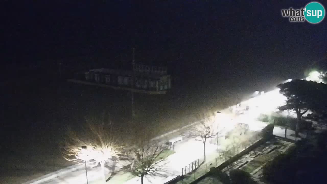 Spletna kamera Bibione plaža – pogled iz Ashanti ApartHotela