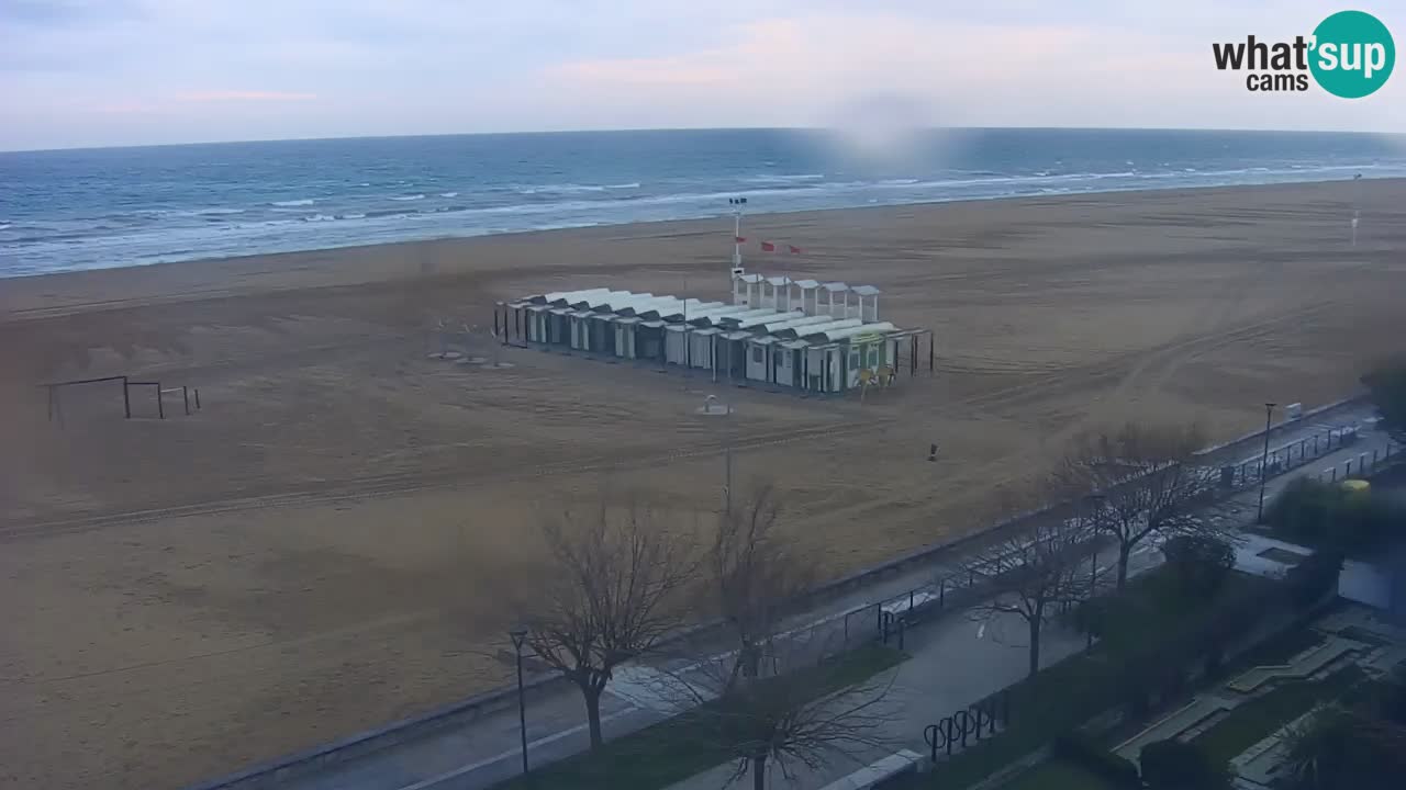 Spletna kamera Bibione plaža – pogled iz Ashanti ApartHotela