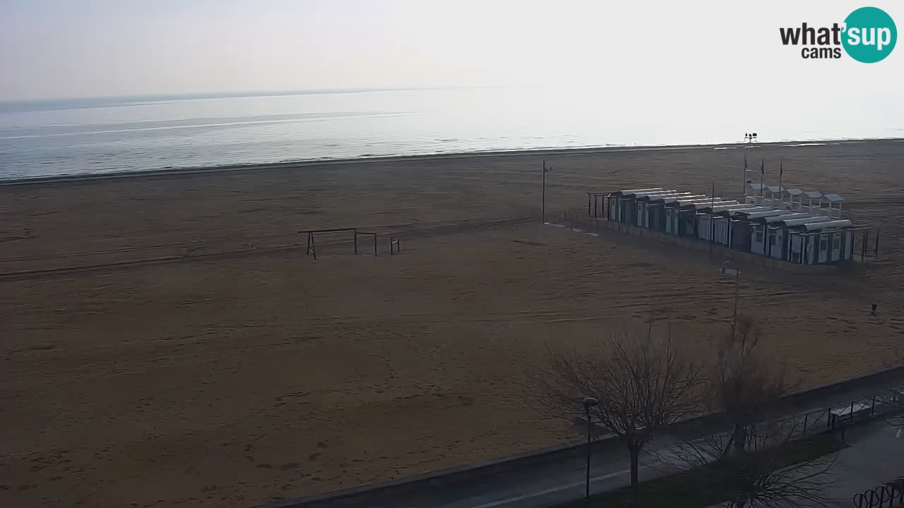 Spletna kamera Bibione plaža – pogled iz Ashanti ApartHotela