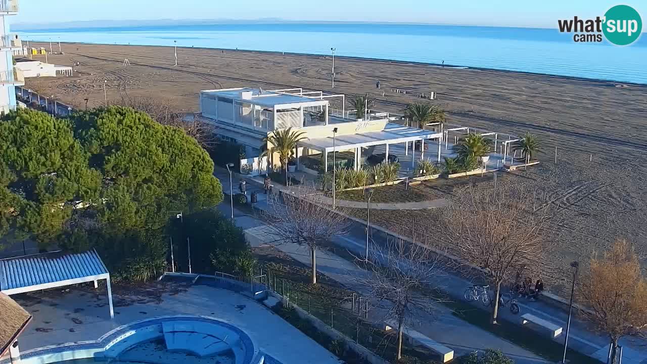 Spletna kamera Bibione plaža – pogled iz Ashanti ApartHotela