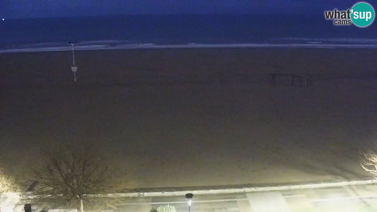 Spletna kamera Bibione plaža – pogled iz Ashanti ApartHotela