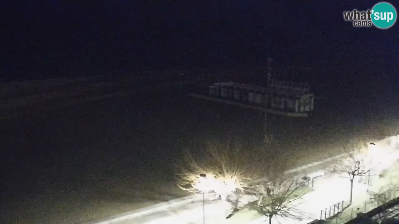 Spletna kamera Bibione plaža – pogled iz Ashanti ApartHotela