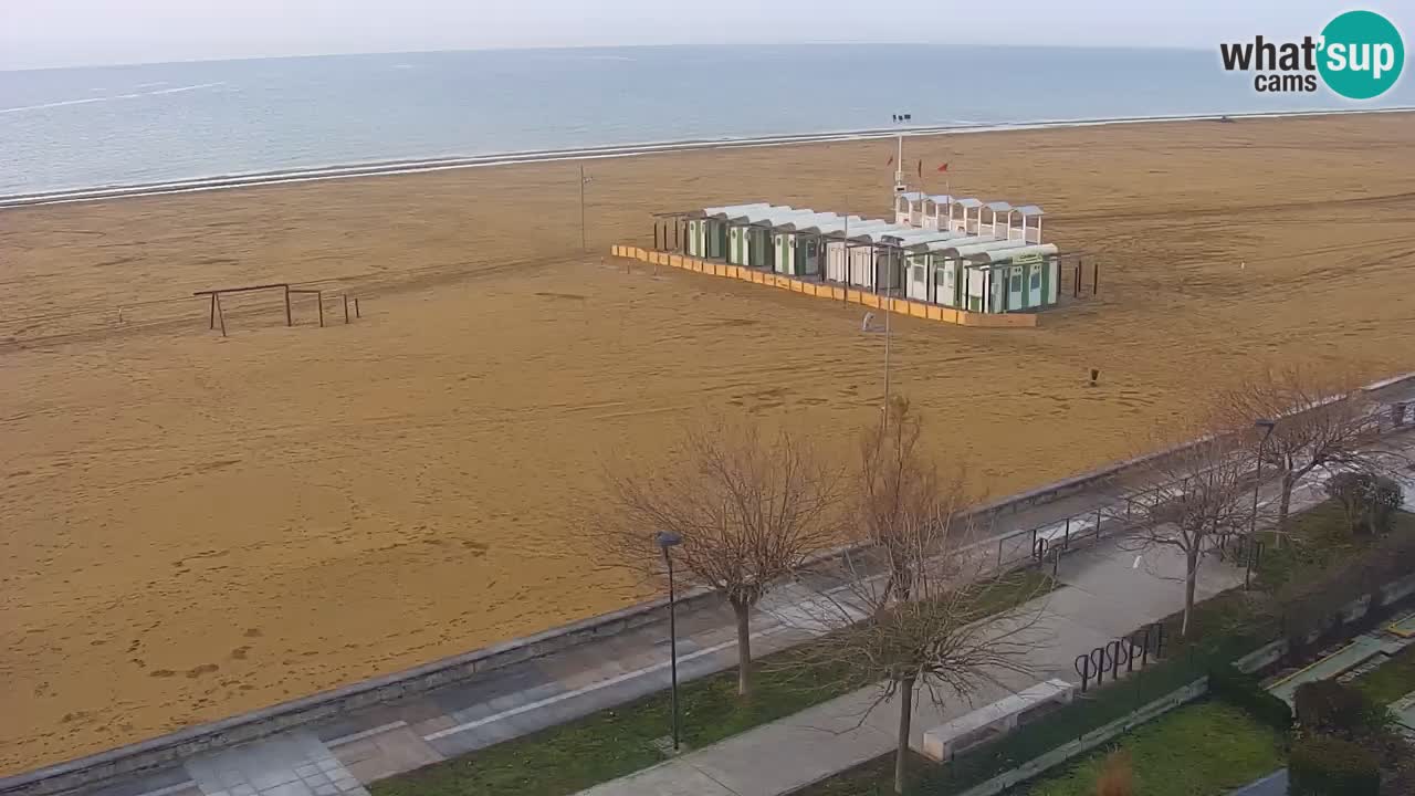 Spletna kamera Bibione plaža – pogled iz Ashanti ApartHotela
