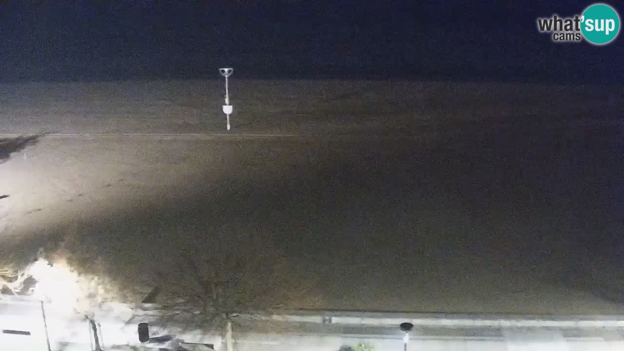 Spletna kamera Bibione plaža – pogled iz Ashanti ApartHotela