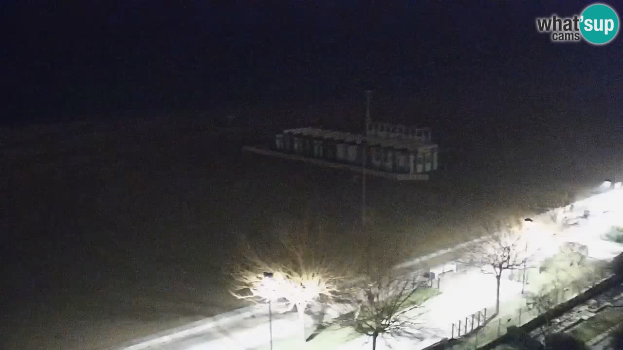 Spletna kamera Bibione plaža – pogled iz Ashanti ApartHotela