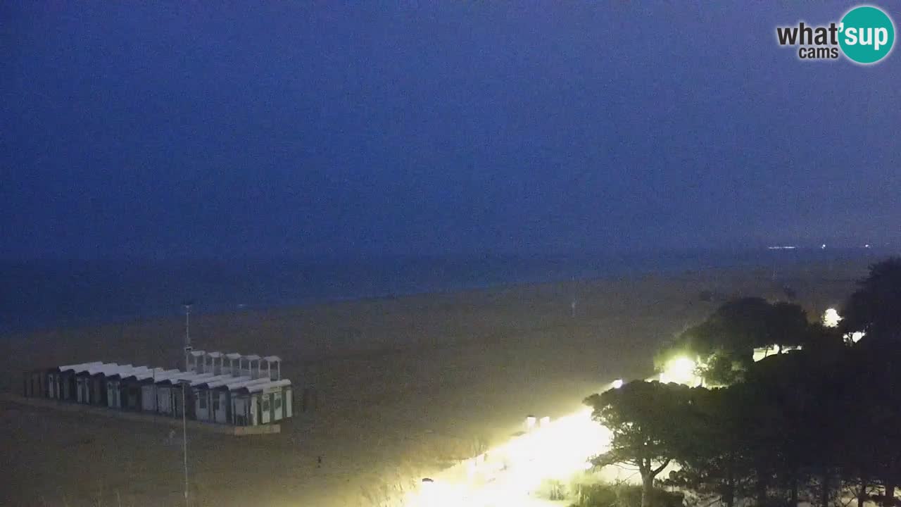 Spletna kamera Bibione plaža – pogled iz Ashanti ApartHotela