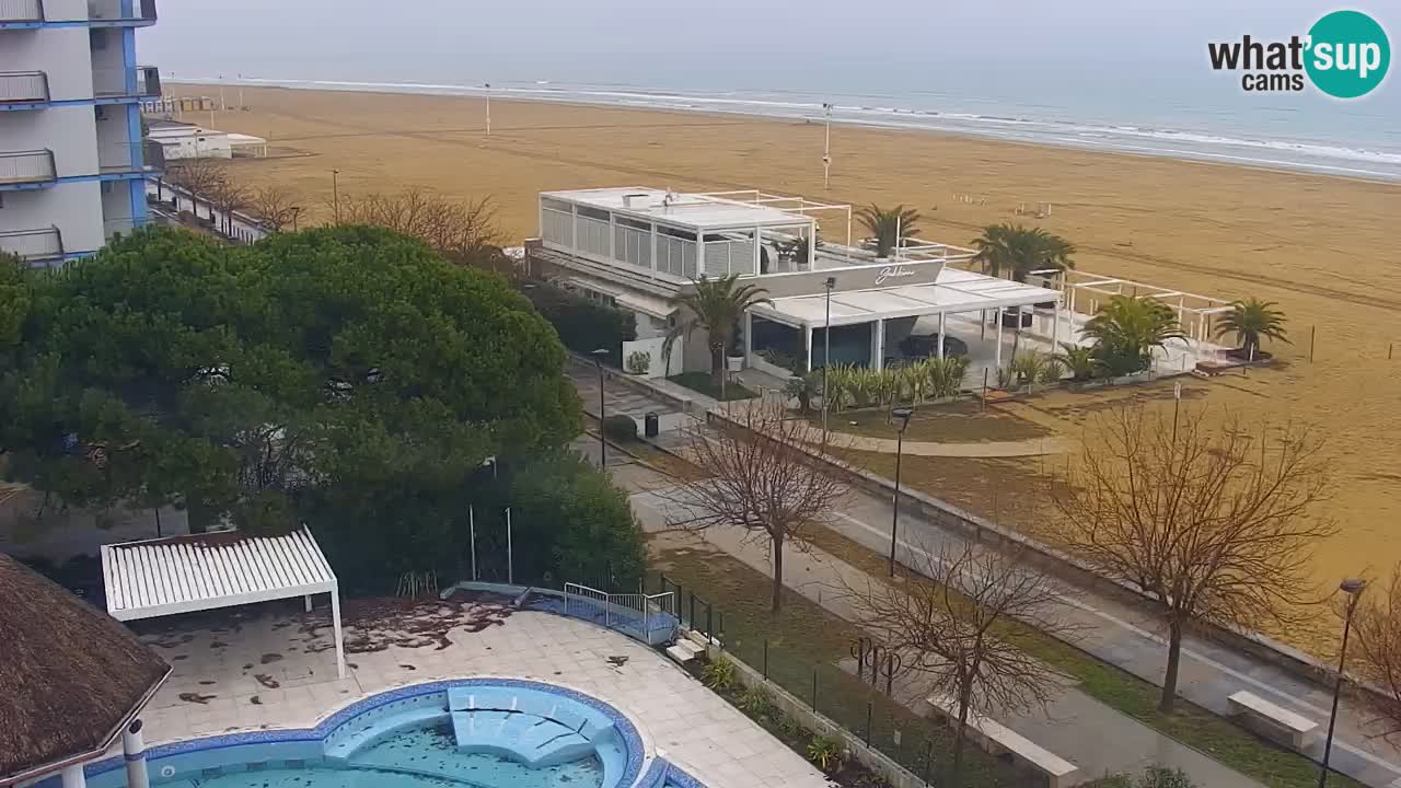 Spletna kamera Bibione plaža – pogled iz Ashanti ApartHotela