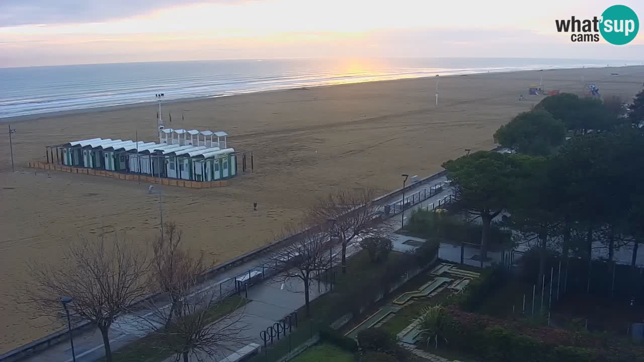 Web kamera Bibione plaža – pogled sa Ashanti ApartHotela