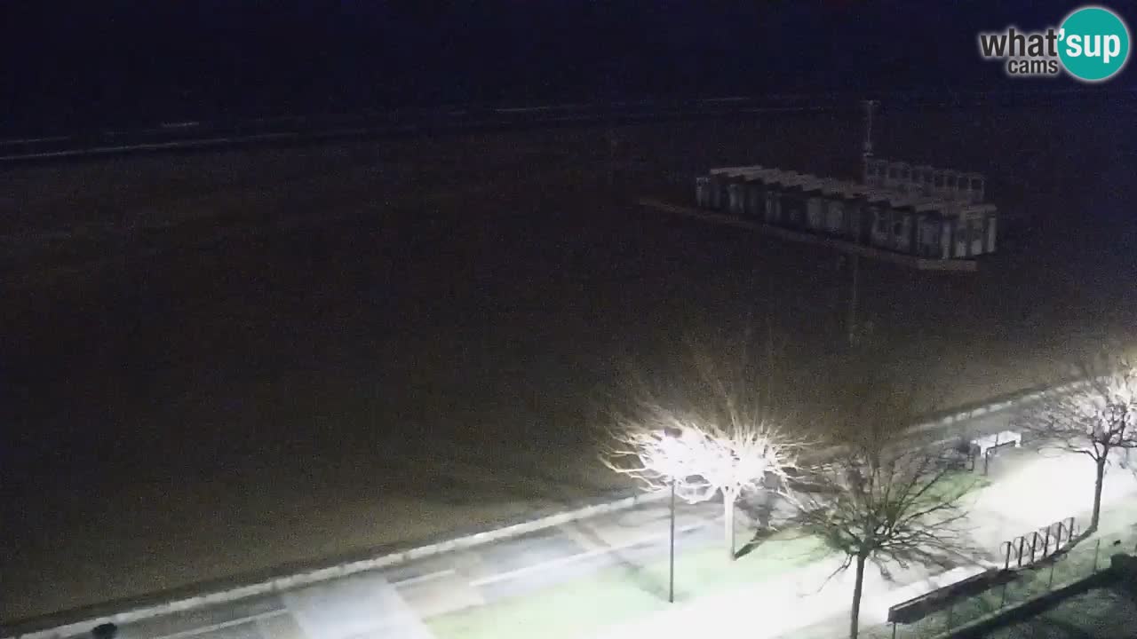 Spletna kamera Bibione plaža – pogled iz Ashanti ApartHotela