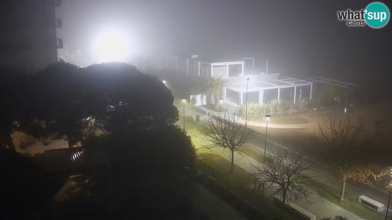 Web kamera Bibione plaža – pogled sa Ashanti ApartHotela