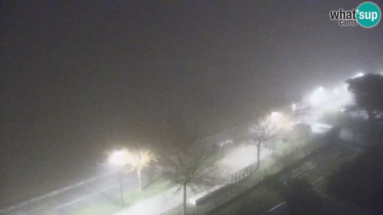 Web kamera Bibione plaža – pogled sa Ashanti ApartHotela