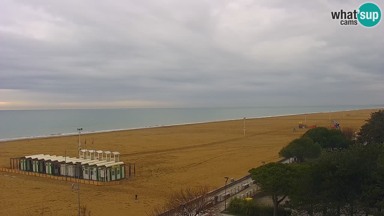 Spletna kamera Bibione plaža – pogled iz Ashanti ApartHotela