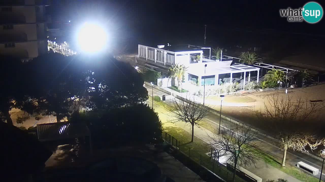 Spletna kamera Bibione plaža – pogled iz Ashanti ApartHotela