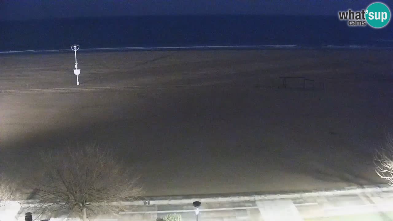 Spletna kamera Bibione plaža – pogled iz Ashanti ApartHotela