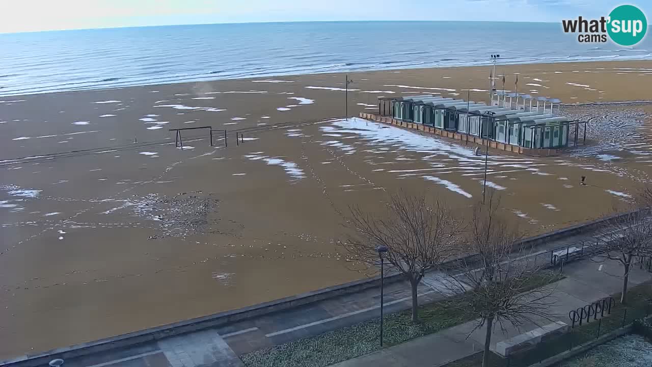 Spletna kamera Bibione plaža – pogled iz Ashanti ApartHotela