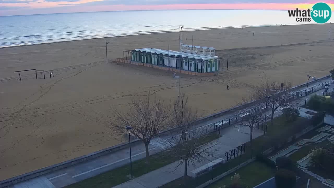 Spletna kamera Bibione plaža – pogled iz Ashanti ApartHotela
