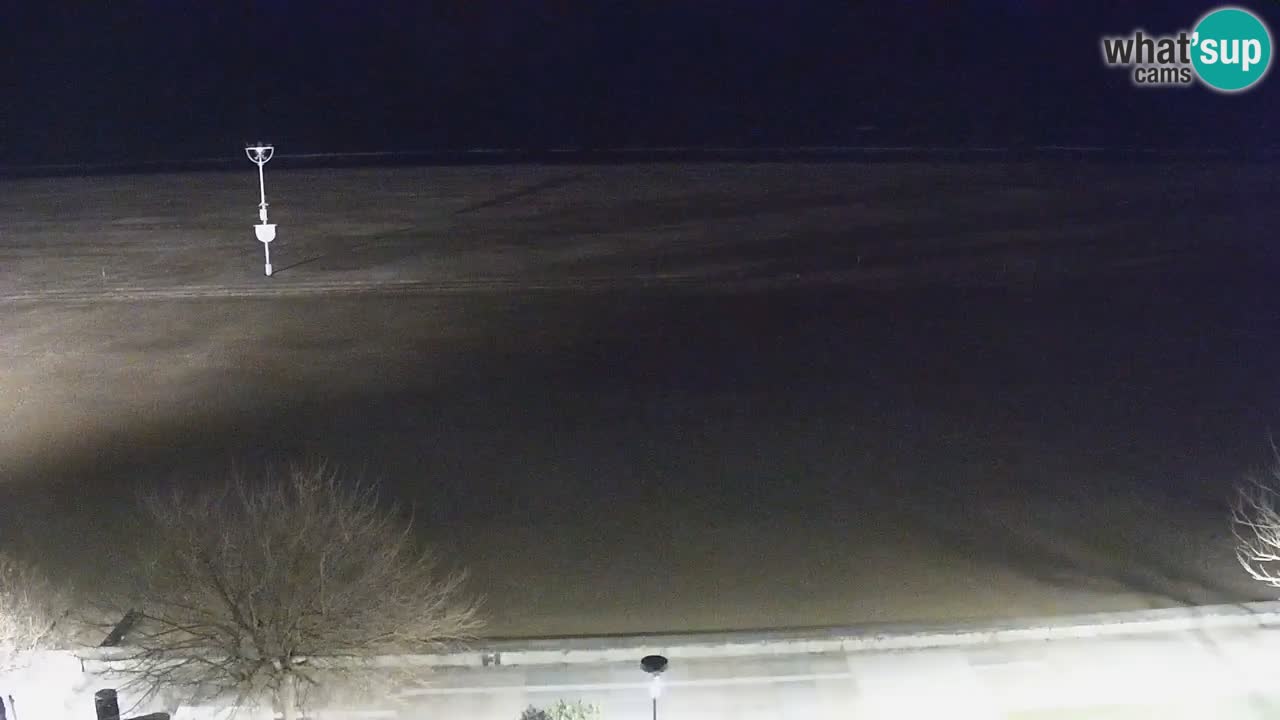 Web kamera Bibione plaža – pogled sa Ashanti ApartHotela