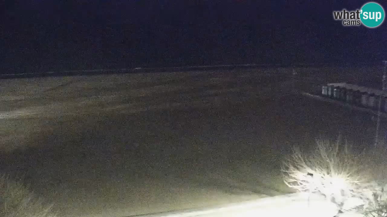 Spletna kamera Bibione plaža – pogled iz Ashanti ApartHotela