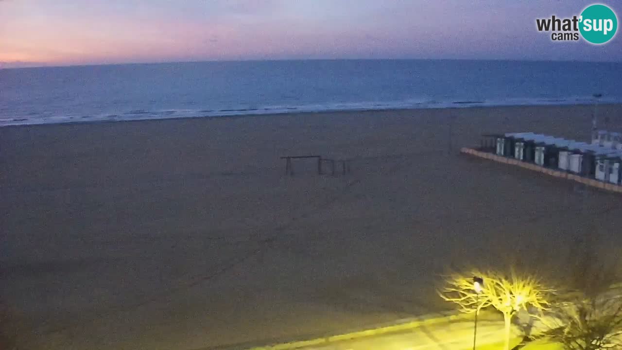 Spletna kamera Bibione plaža – pogled iz Ashanti ApartHotela