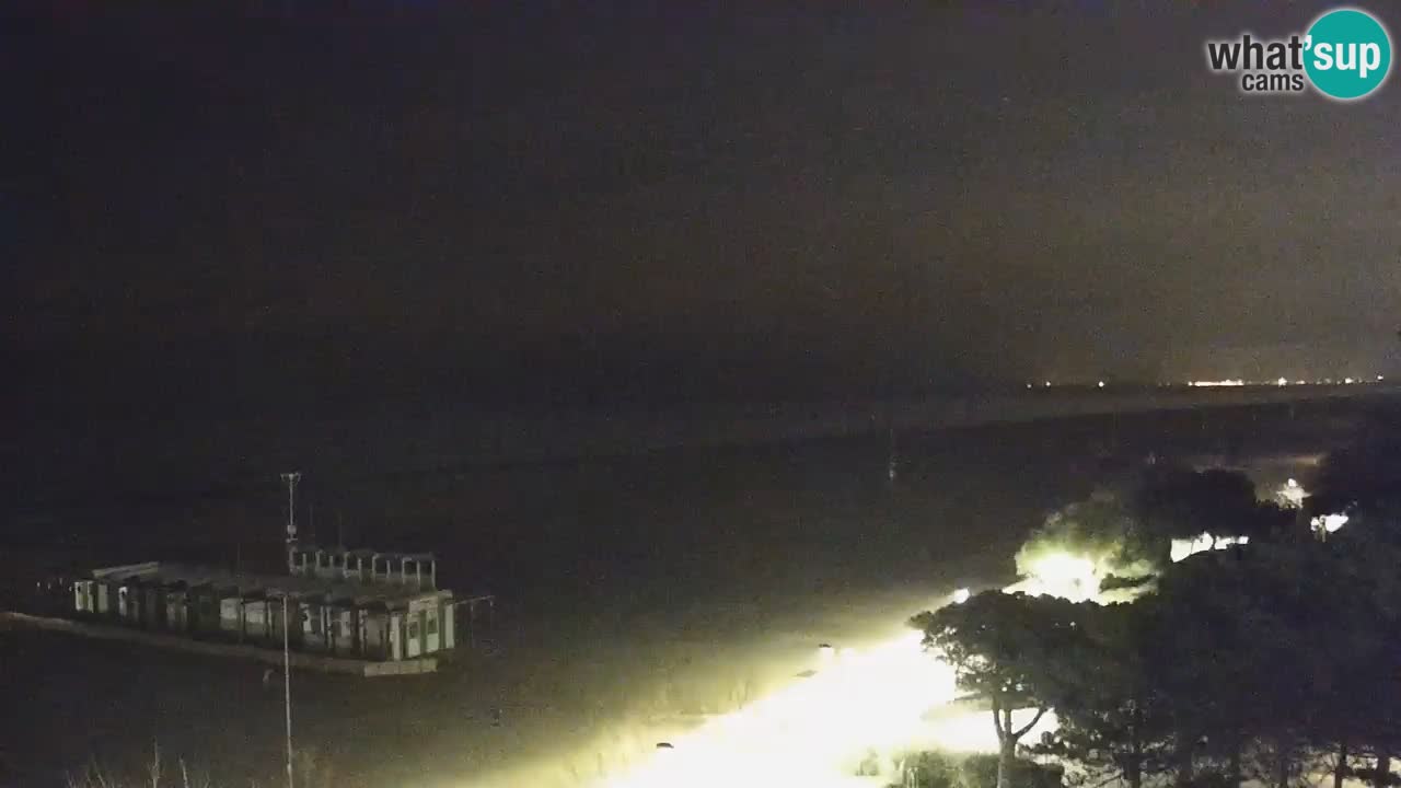 Spletna kamera Bibione plaža – pogled iz Ashanti ApartHotela