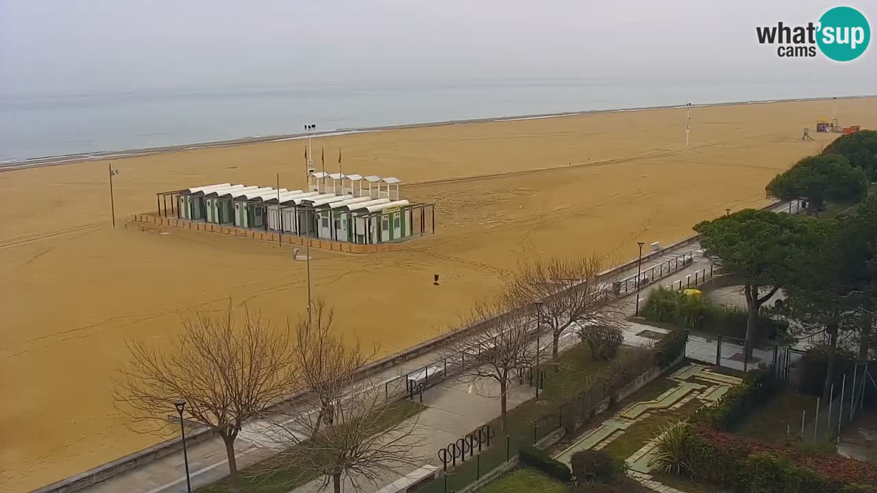 Spletna kamera Bibione plaža – pogled iz Ashanti ApartHotela