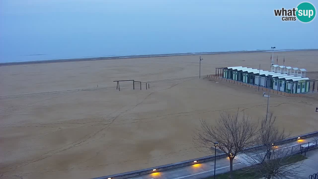 Spletna kamera Bibione plaža – pogled iz Ashanti ApartHotela