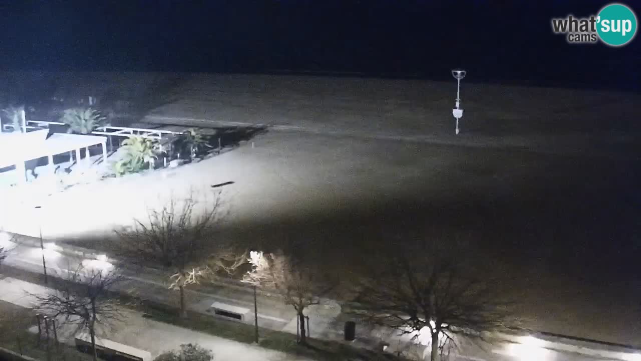 Spletna kamera Bibione plaža – pogled iz Ashanti ApartHotela