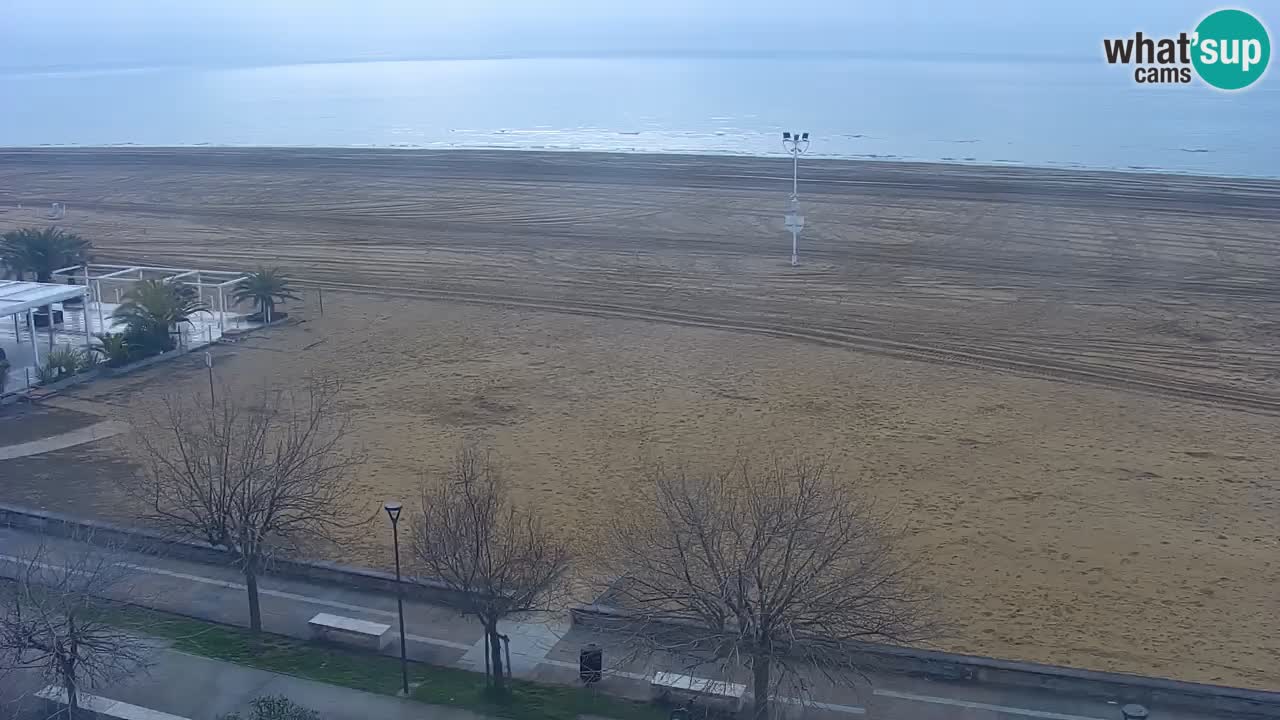 Spletna kamera Bibione plaža – pogled iz Ashanti ApartHotela