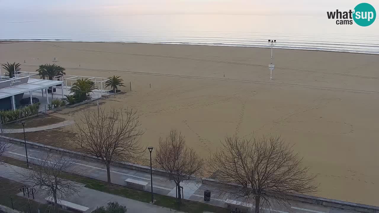 Spletna kamera Bibione plaža – pogled iz Ashanti ApartHotela