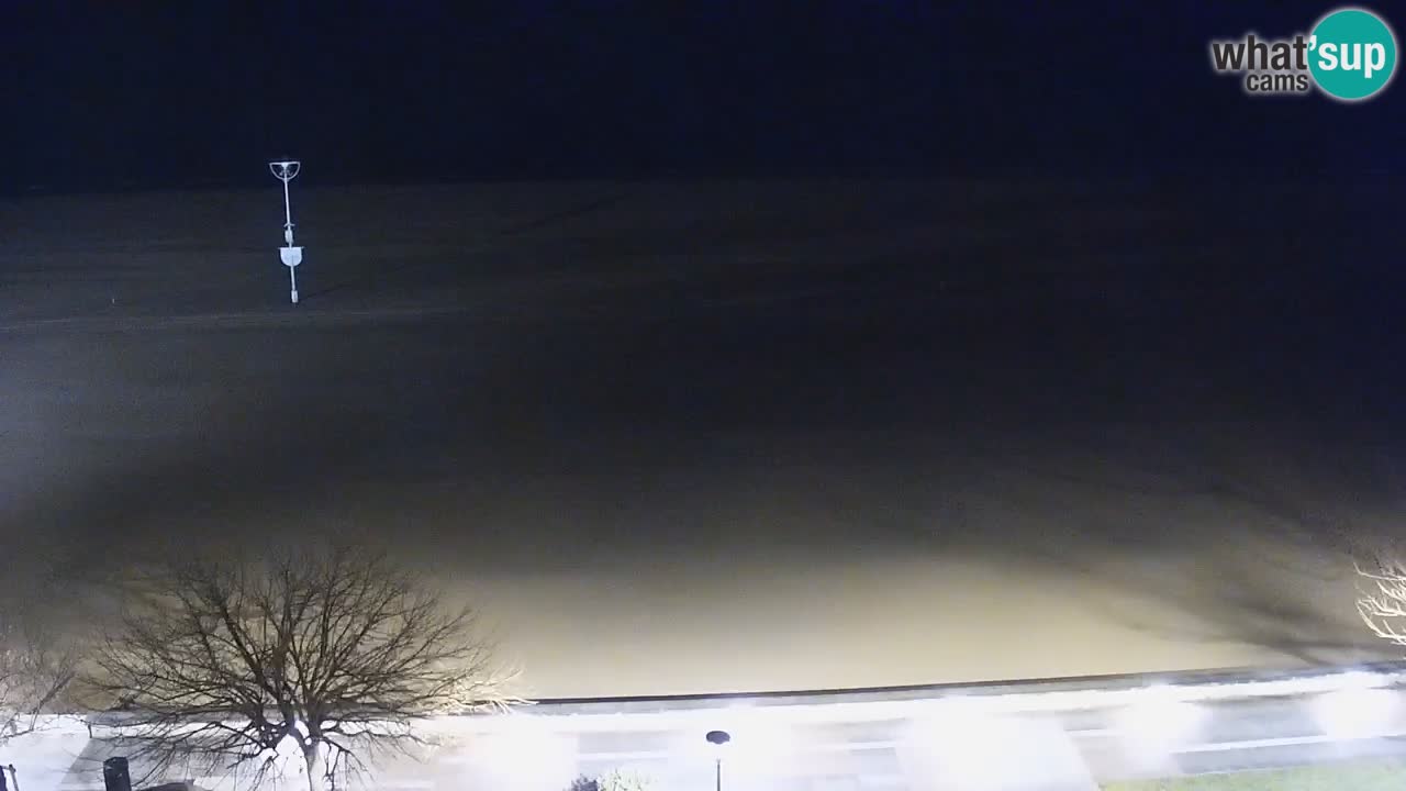 Web kamera Bibione plaža – pogled sa Ashanti ApartHotela