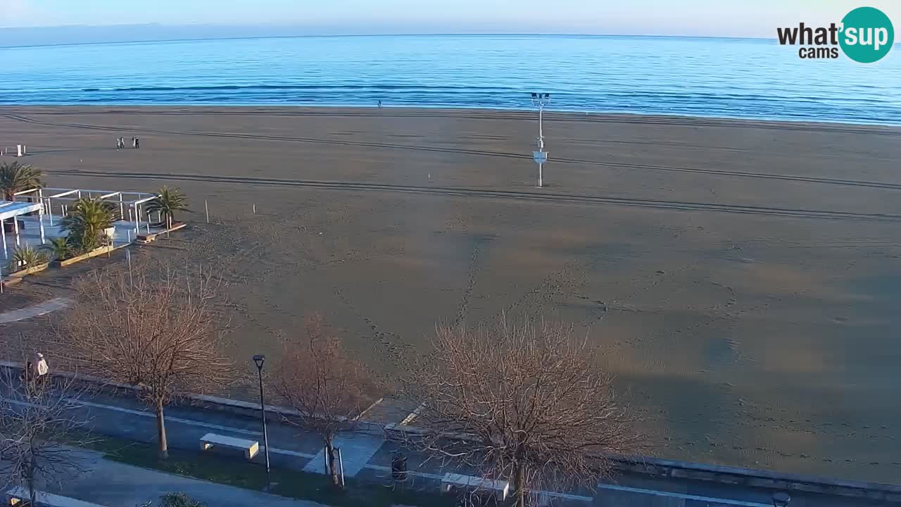 Spletna kamera Bibione plaža – pogled iz Ashanti ApartHotela