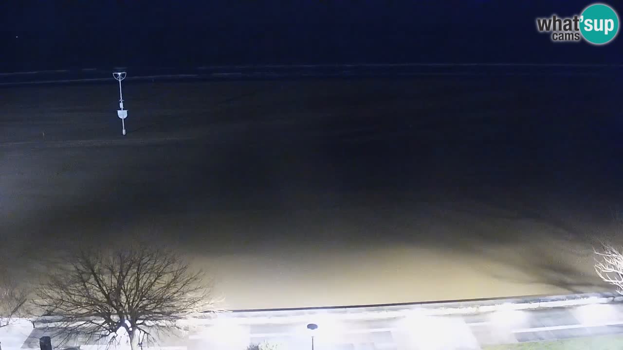 Spletna kamera Bibione plaža – pogled iz Ashanti ApartHotela