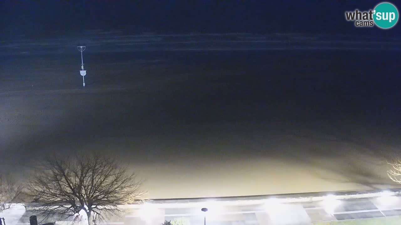 Spletna kamera Bibione plaža – pogled iz Ashanti ApartHotela